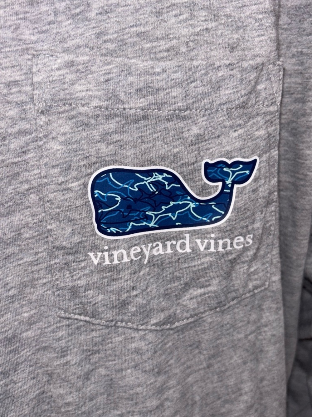 Vineyard Vines Light Gray Long Sleeve Hooded Pocket Tee with Whale Logo - Picture 2 of 6